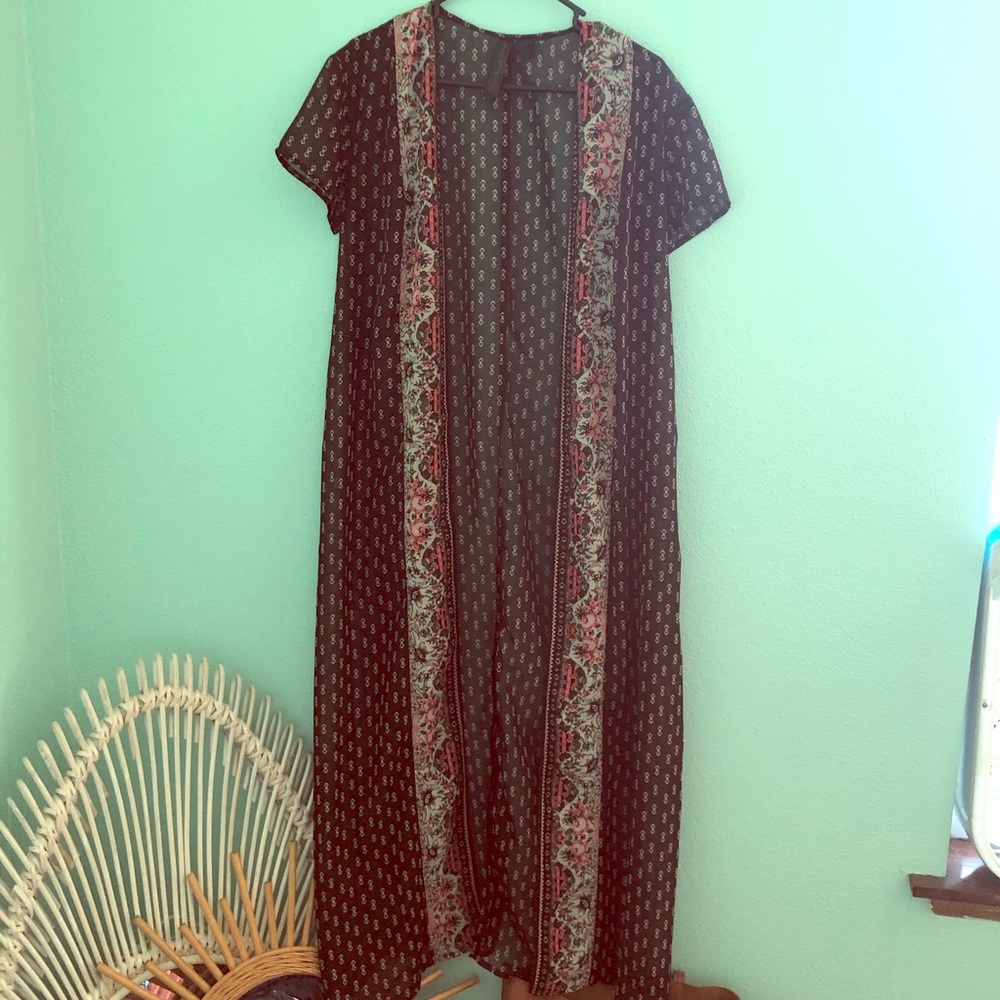 Sheer kimono/robe. Never worn!